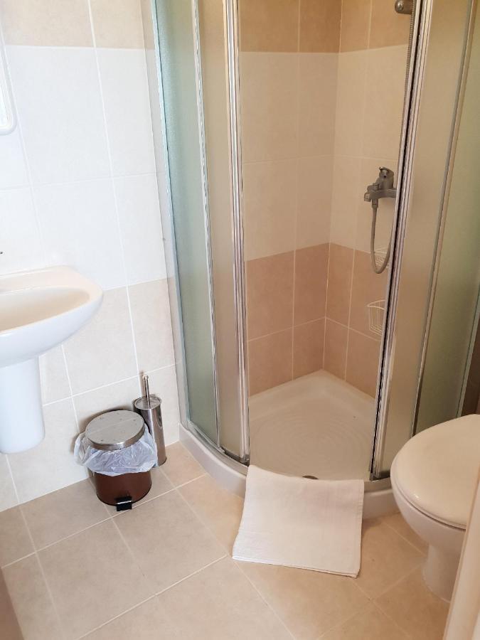 Ground Floor One Bedroom Apartment, Vanessa Complex Peyia Exterior photo